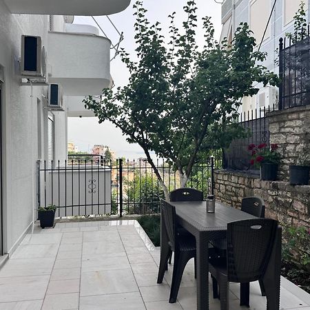 סרנדה Sunset Hill Apartments מראה חיצוני תמונה
