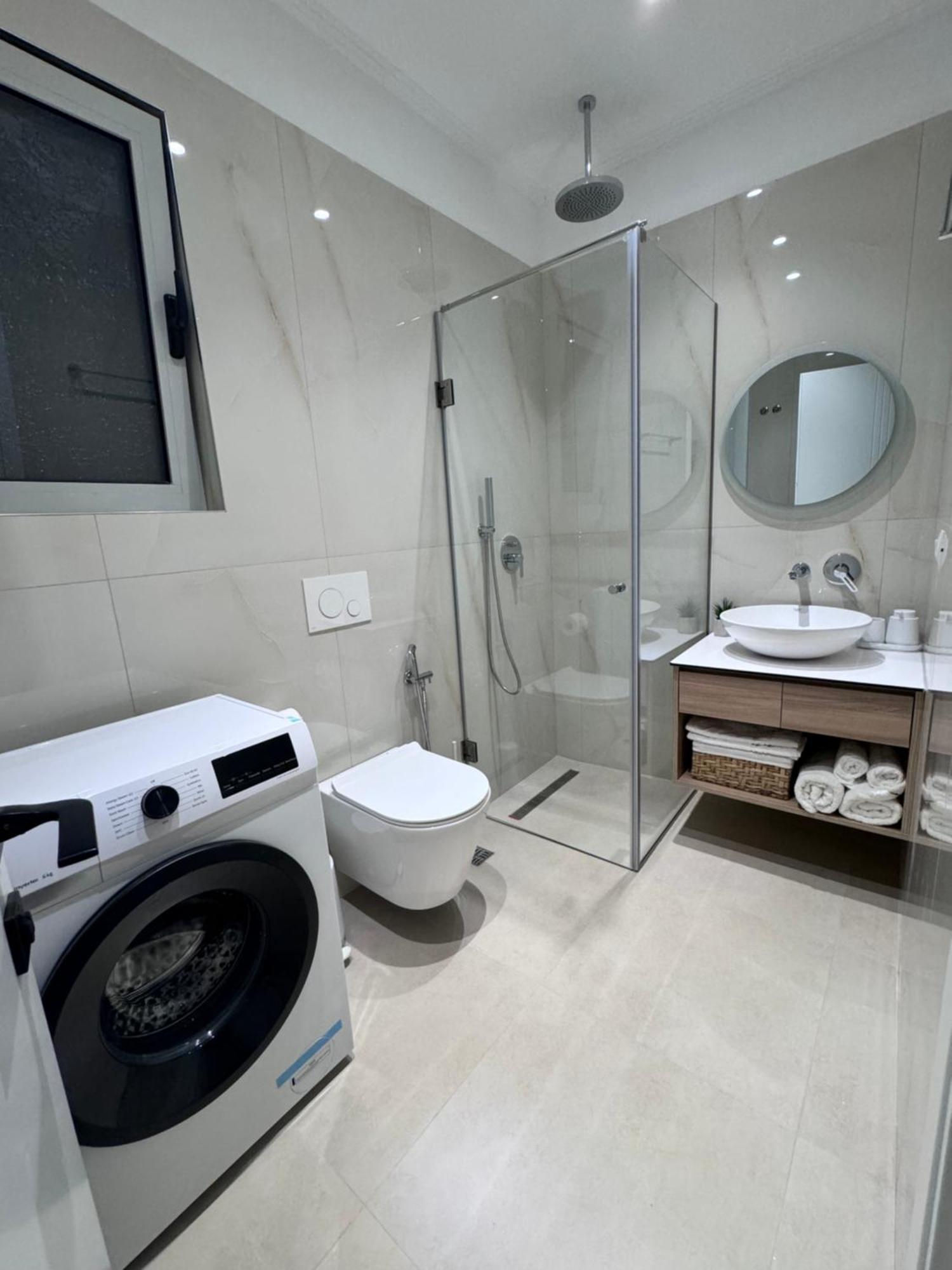 סרנדה Sunset Hill Apartments מראה חיצוני תמונה