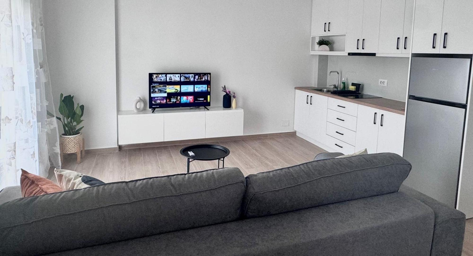 סרנדה Sunset Hill Apartments מראה חיצוני תמונה