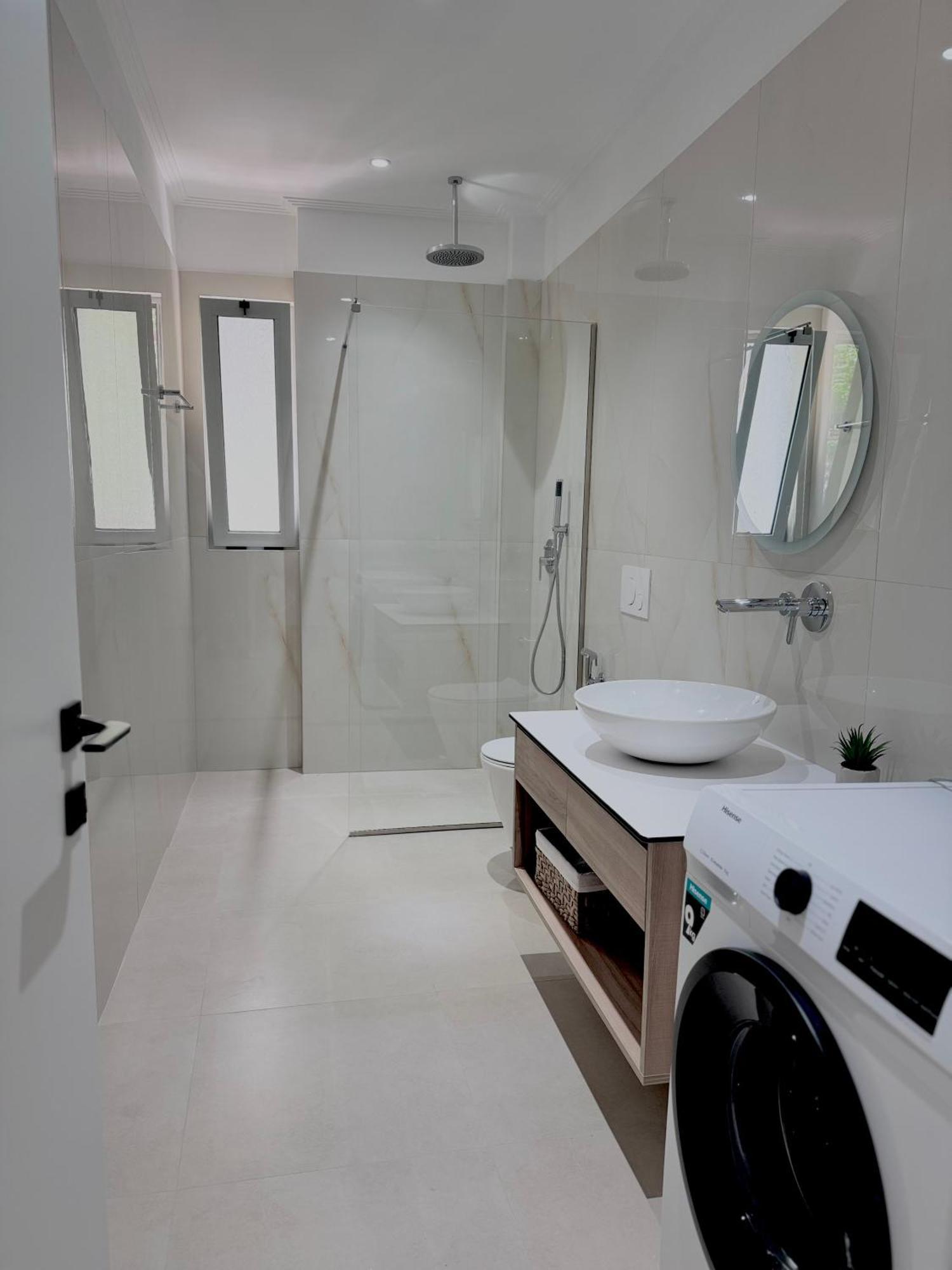 סרנדה Sunset Hill Apartments מראה חיצוני תמונה