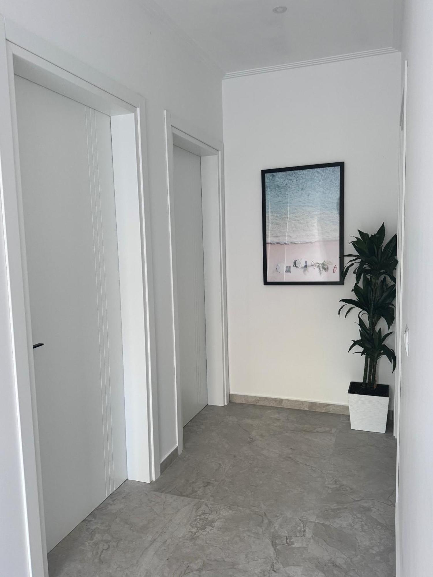 סרנדה Sunset Hill Apartments מראה חיצוני תמונה